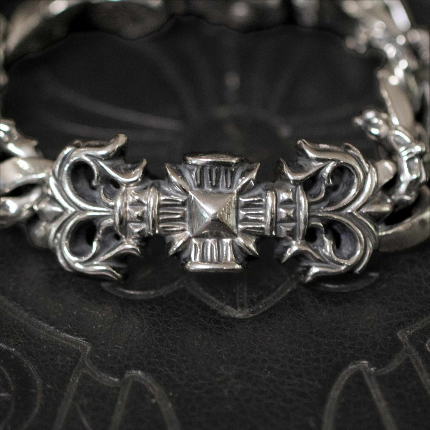 Chrome Hearts Flame Vine Cross Cuban Link Chunky Bracelet, 925 Silver Punk Statement Clip-on Chain Bracelets